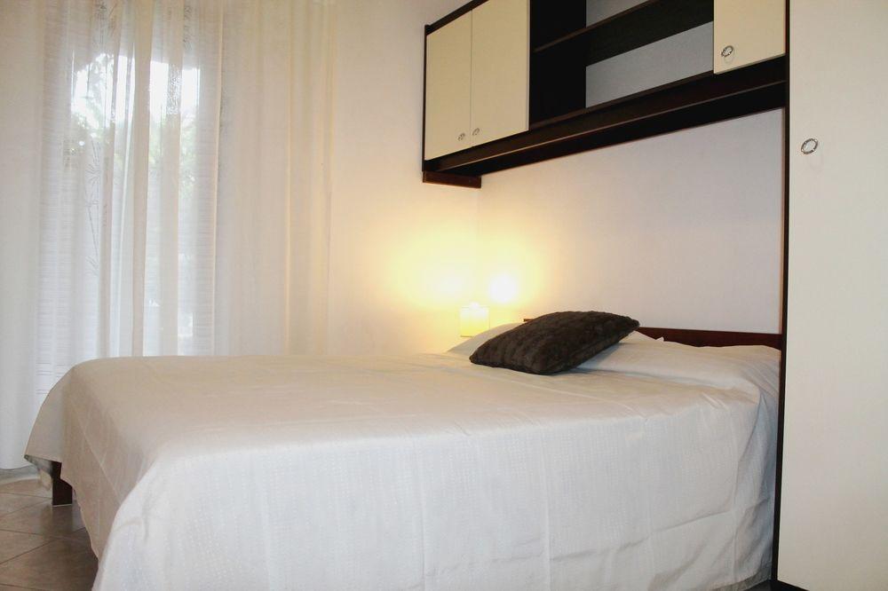 Apartments Vanda روفينج المظهر الخارجي الصورة