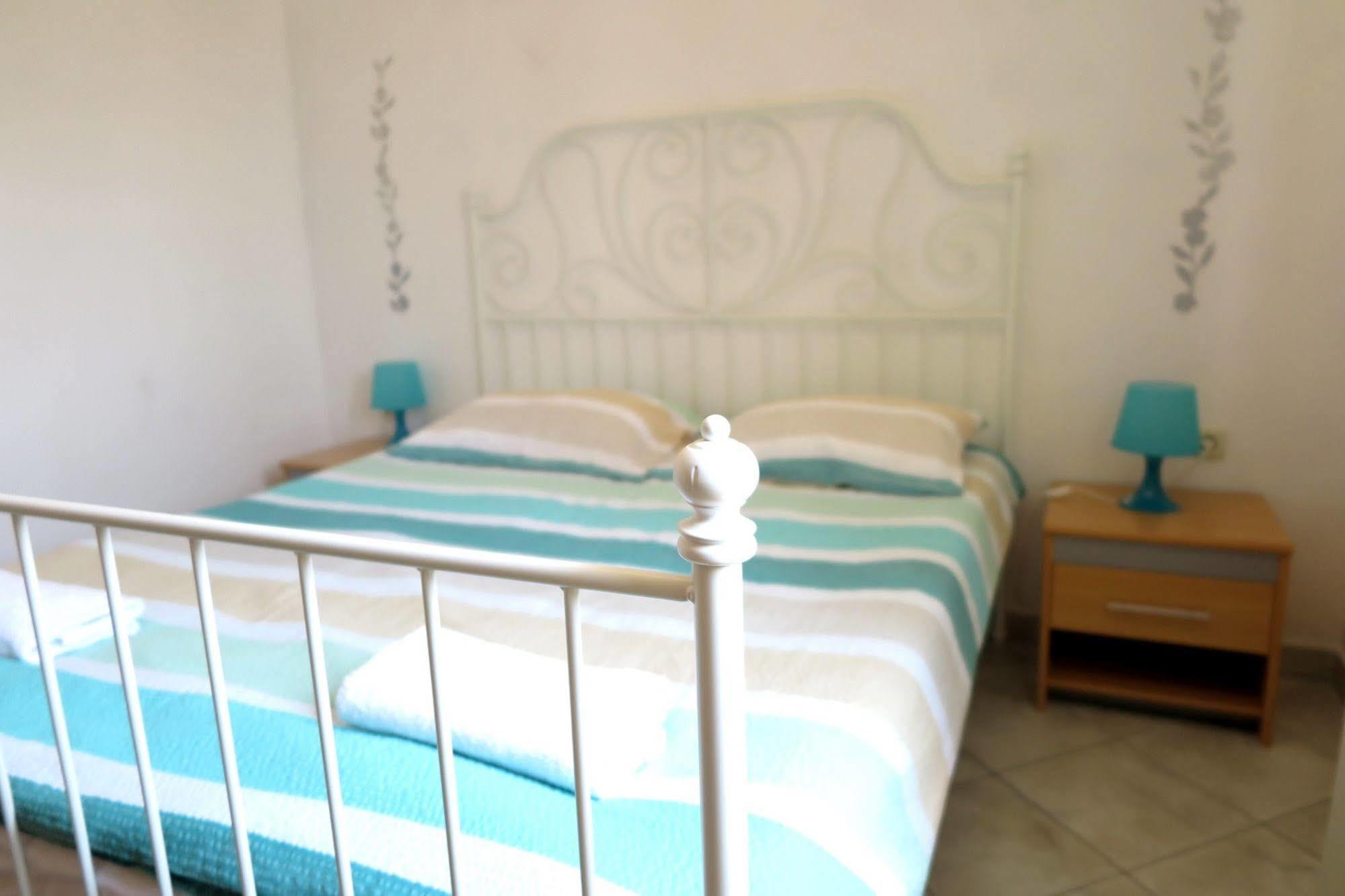 Apartments Vanda روفينج المظهر الخارجي الصورة